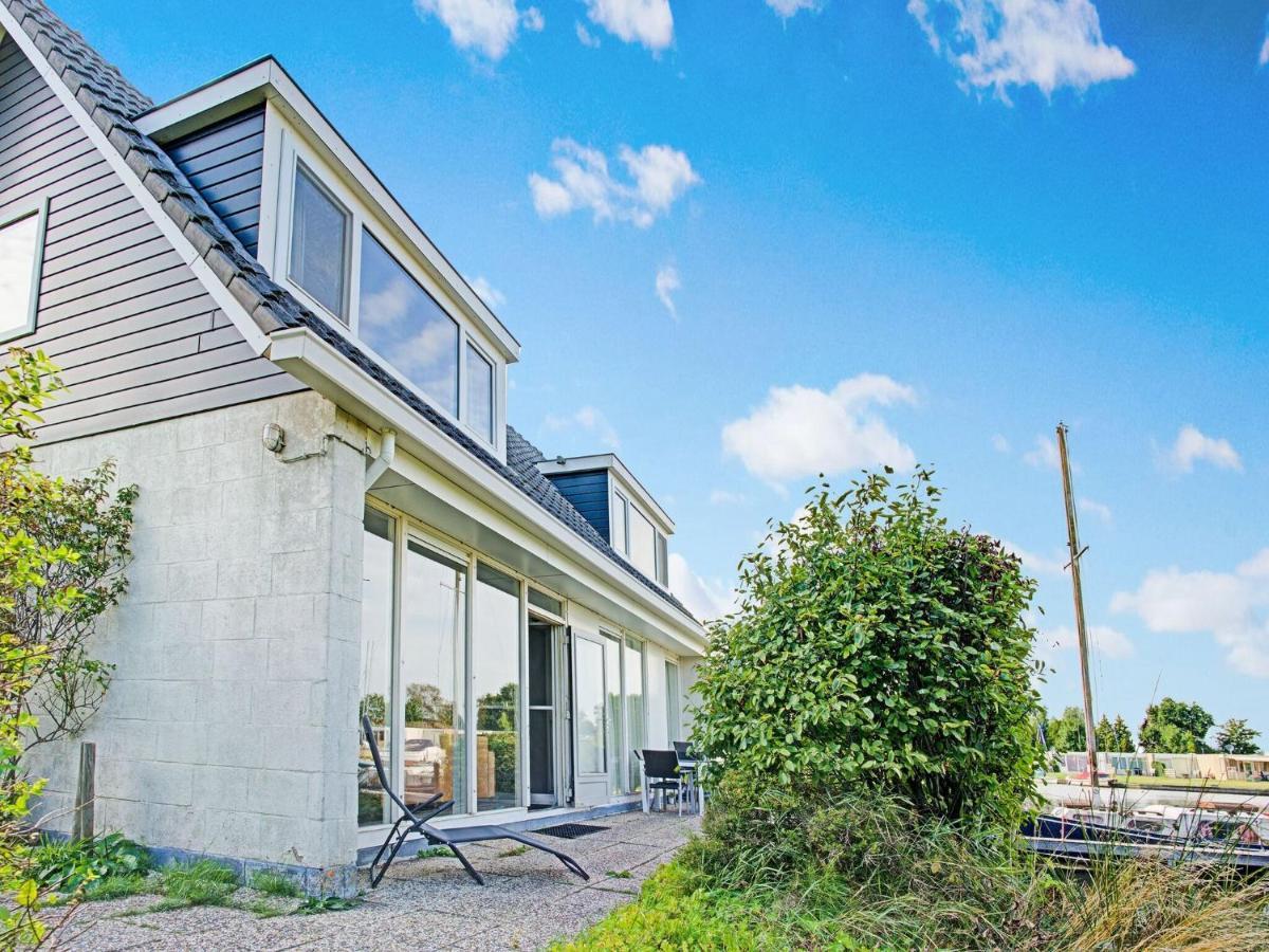 Waterfront Holiday Home With Jetty Boornzwaag over de Wielen Eksteriør bilde